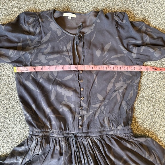 Z Supply Grey Long Sleeve Floral Mini Dress size Medium - Picture 7 of 8